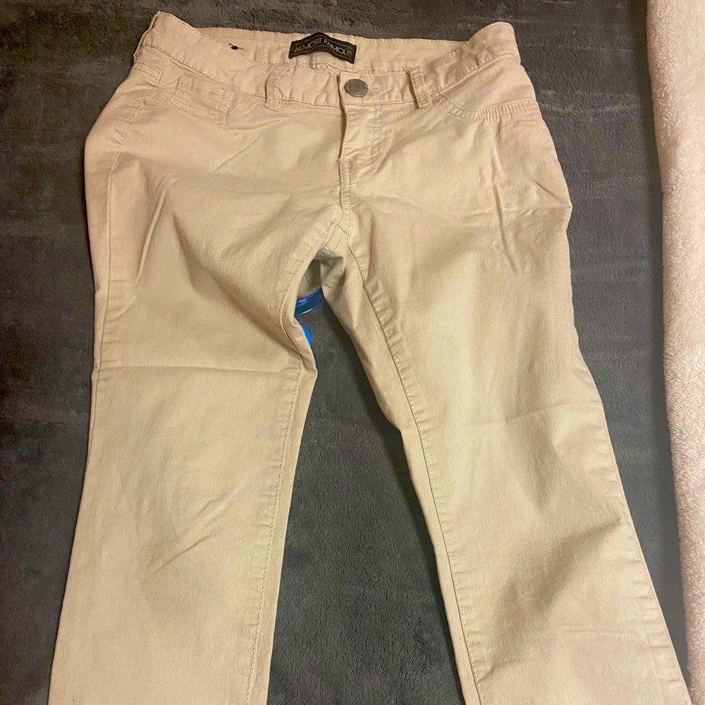 Almost Famous Skinny Capris